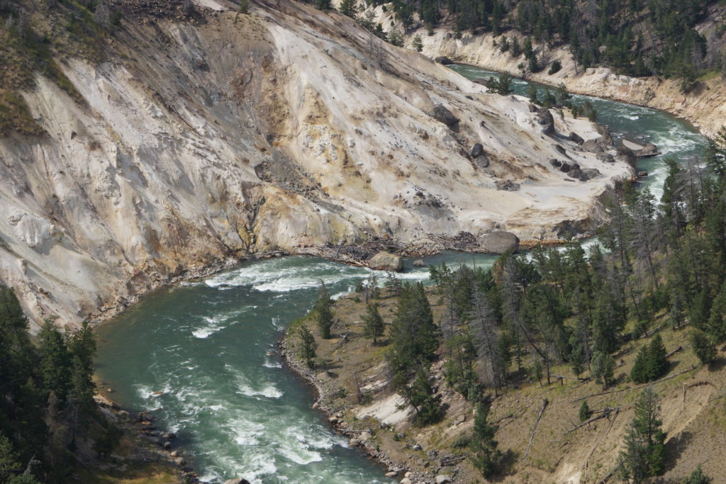 Yellowstone River from Uncle Tom´s Trail.